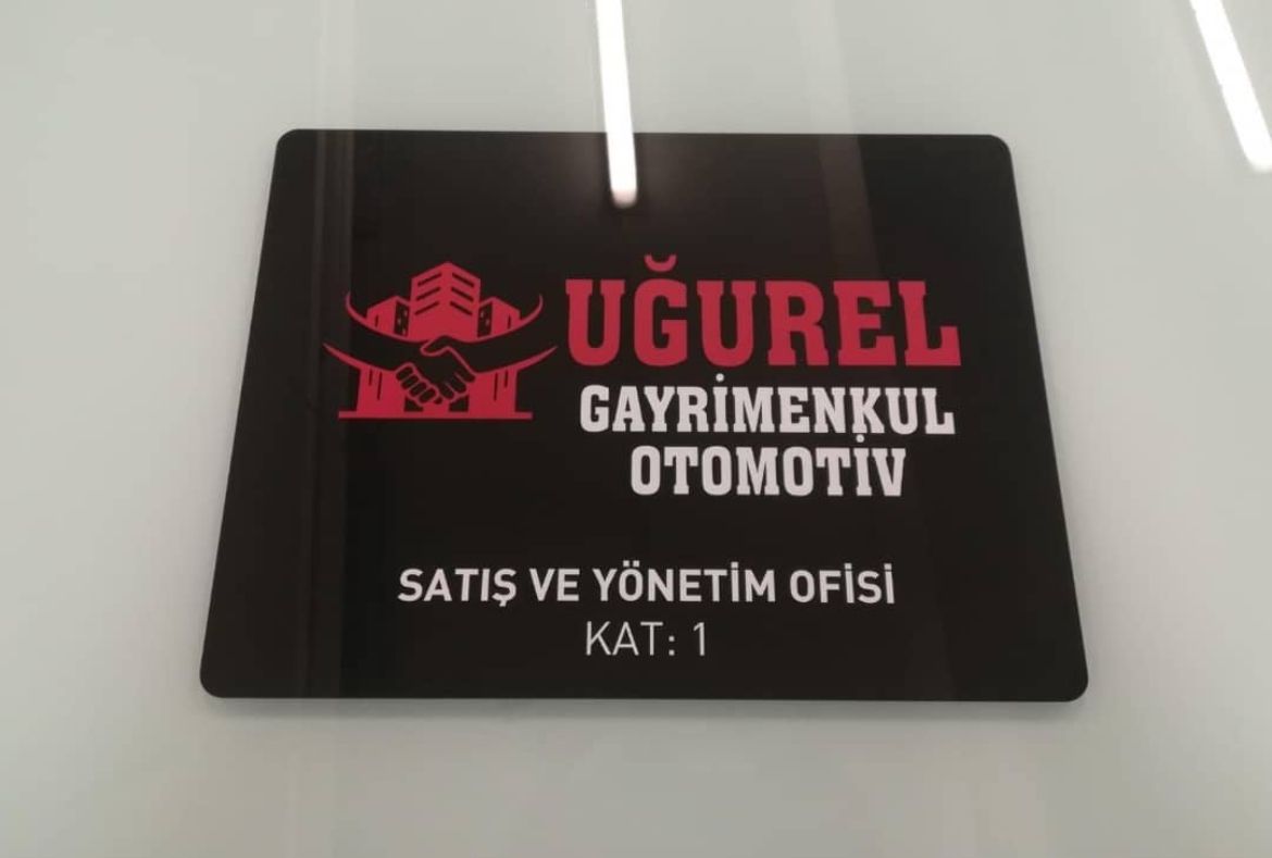 Yönlendirme Uyarı Tabelaları